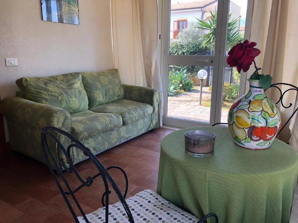 Villa Cavalluccio Marino Con Piscina Idromassaggio Carini
